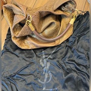 Yves Saint Laurent (YSL) Purse / Shoulder bag